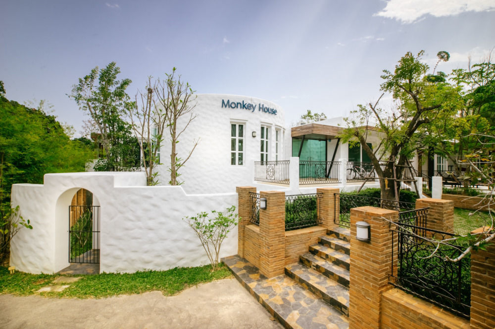 Monkey House Hotel Chiang Mai Ngoại thất bức ảnh