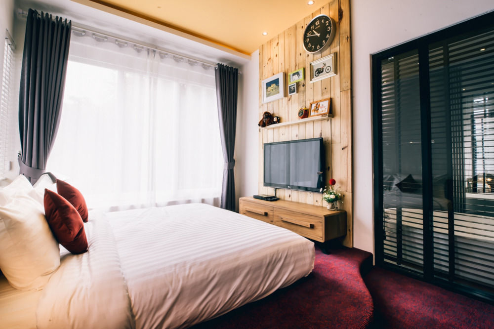 Monkey House Hotel Chiang Mai Ngoại thất bức ảnh